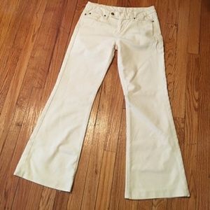 SALE🎏  7 for All Mankind Cream Jeans